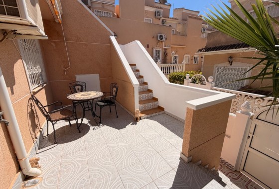 Sprzedaż - Apartament / Mieszkanie -
Dona Pepa