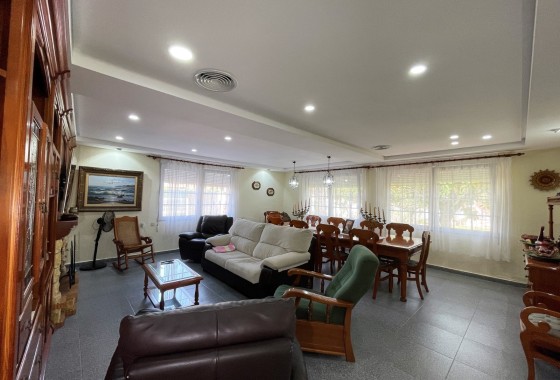 Sale - Detached Villa -
Orihuela Costa - Cabo Roig