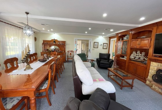 Sale - Detached Villa -
Orihuela Costa - Cabo Roig