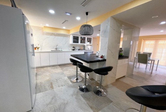 Sale - Detached Villa -
Orihuela Costa - Cabo Roig