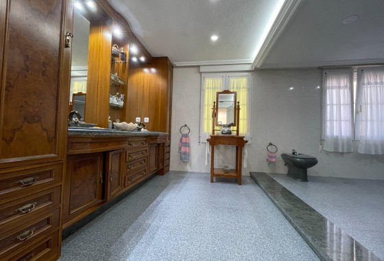 Sale - Detached Villa -
Orihuela Costa - Cabo Roig