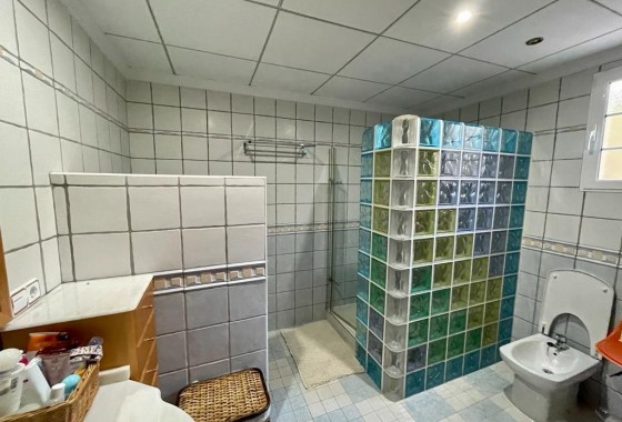 Herverkoop - Vrijstaande Villa -
Albatera