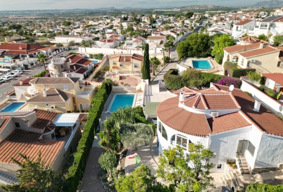 Herverkoop - Vrijstaande Villa -
Rojales - Ciudad Quesada