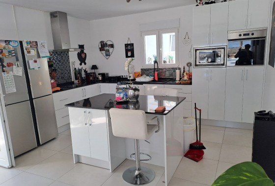 Herverkoop - Vrijstaande Villa -
Rojales - Ciudad Quesada