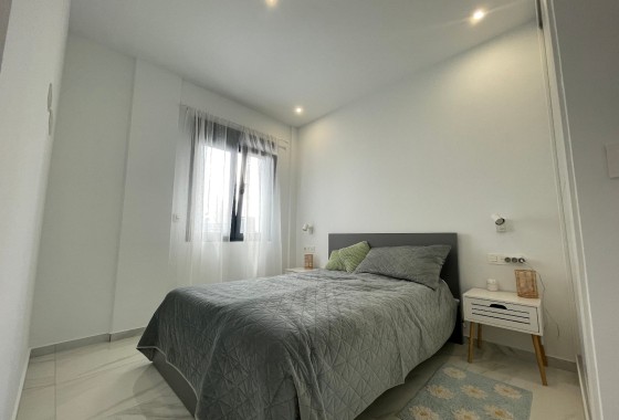 Venta - Villa adosada -
Benijofar
