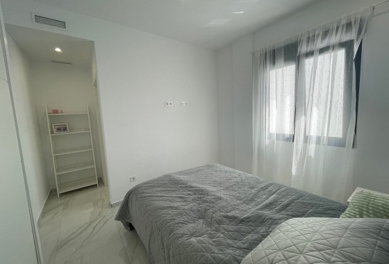 Venta - Villa adosada -
Benijofar