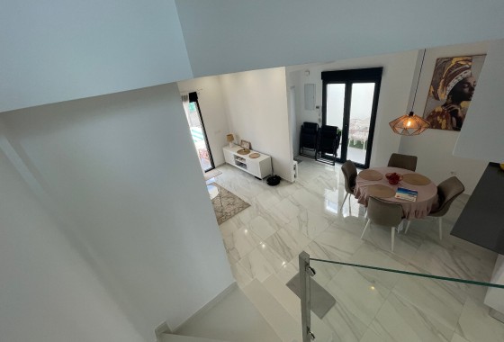 Venta - Villa adosada -
Benijofar