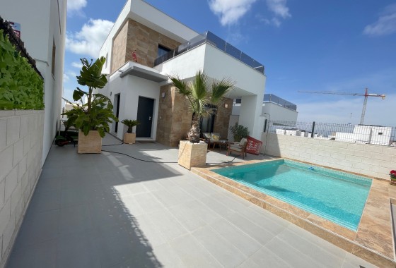 Venta - Villa adosada -
Benijofar