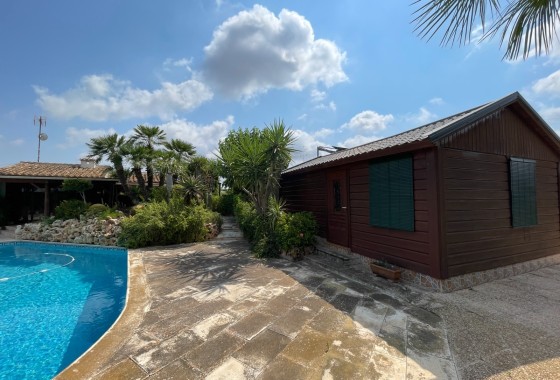 Herverkoop - Halfvrijstaande villa -
San Fulgencio - La Marina