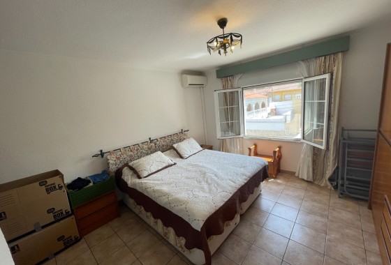 Venta - Villa adosada -
Benijofar - Pueblo