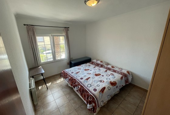 Venta - Villa adosada -
Benijofar - Pueblo