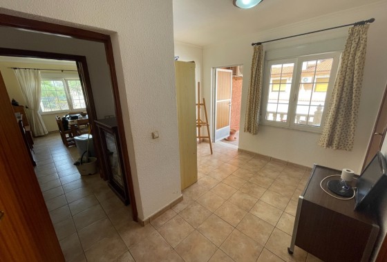 Venta - Villa adosada -
Benijofar - Pueblo