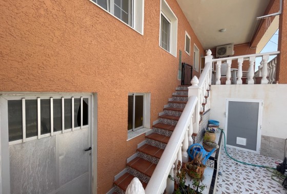 Venta - Villa adosada -
Benijofar - Pueblo