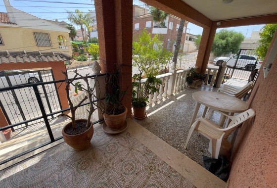 Venta - Villa adosada -
Benijofar - Pueblo