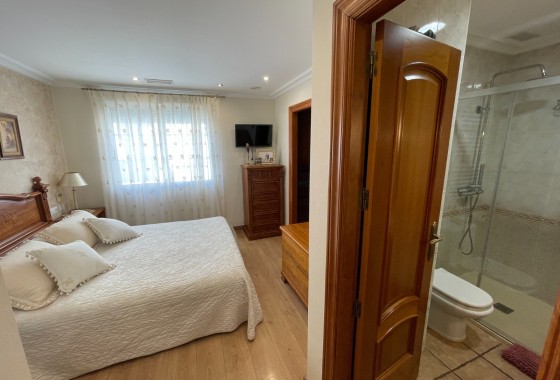 Sale - Town house -
Elche - Center