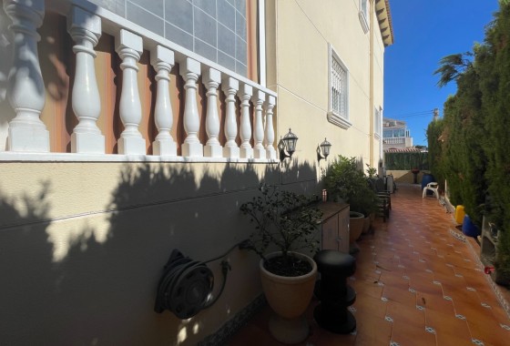 Sprzedaż - Willa wolnostojąca -
Guardamar del Segura