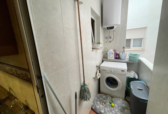 Revente - Appartement -
Torrevieia - Torrevieja