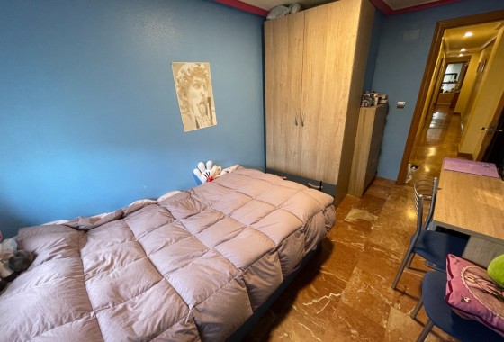 Revente - Appartement -
Torrevieia - Torrevieja