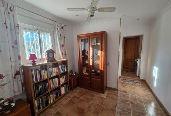 Revente - Detached Villa -
Sax - SAX