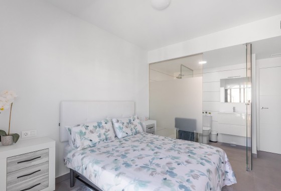 Resale - Wohnung / Apartment -
Villamartín