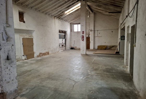 Revente - Maison de ville -
Pinoso