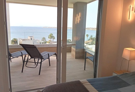 Herverkoop - Appartement / Flat -
Torrevieja - Punta Prima