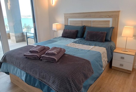 Herverkoop - Appartement / Flat -
Torrevieja - Punta Prima