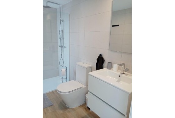 Herverkoop - Appartement / Flat -
Torrevieja - Punta Prima