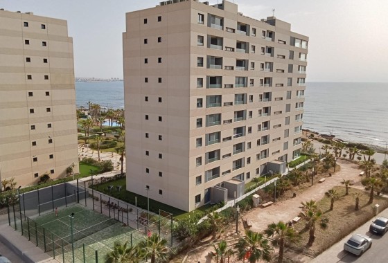 Herverkoop - Appartement / Flat -
Torrevieja - Punta Prima