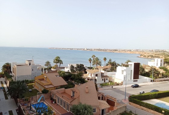 Herverkoop - Appartement / Flat -
Torrevieja - Punta Prima