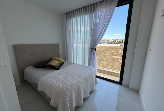 Herverkoop - Vrijstaande Villa -
Ciudad Quesada - Rojales - La Laguna