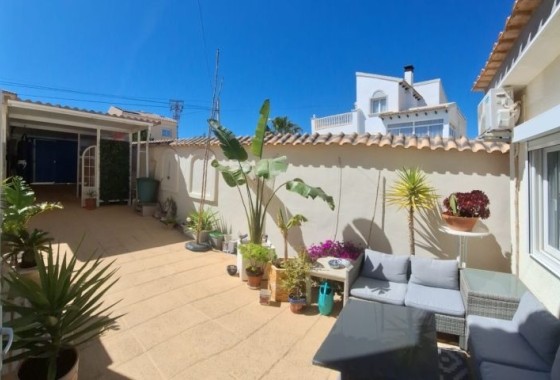 Revente - Villa Individuelle -
Orihuela Costa