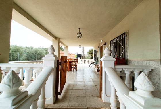 Herverkoop - Vrijstaande Villa -
Hondón de los Fráiles