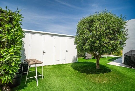 Herverkoop - Vrijstaande Villa -
Algorfa - La Finca Golf