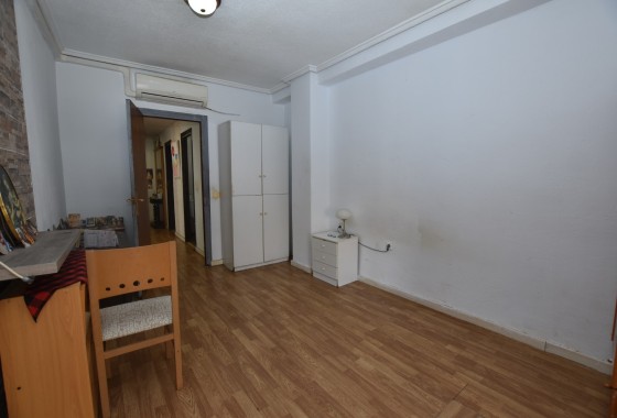 Revente - Appartement -
Torrevieja