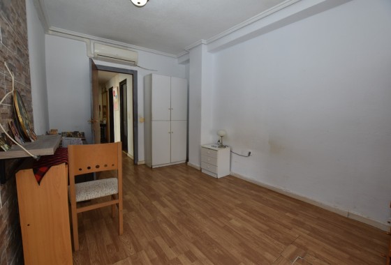 Revente - Appartement -
Torrevieja
