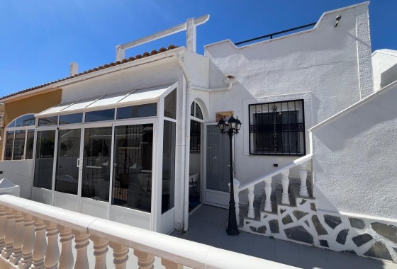 Venta - Apartamento / Piso -
Punta Prima - Serena