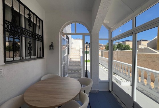 Venta - Apartamento / Piso -
Punta Prima - Serena