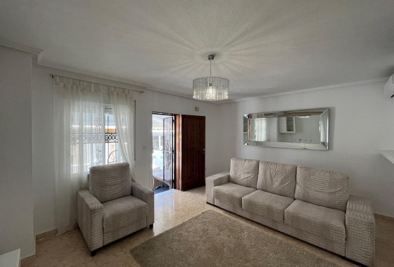 Venta - Apartamento / Piso -
Punta Prima - Serena