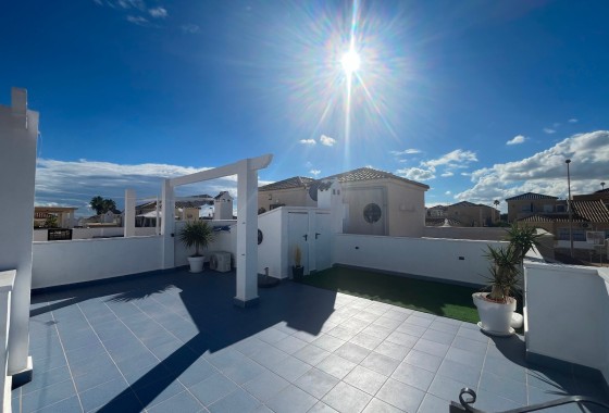 Venta - Apartamento / Piso -
Punta Prima - Serena