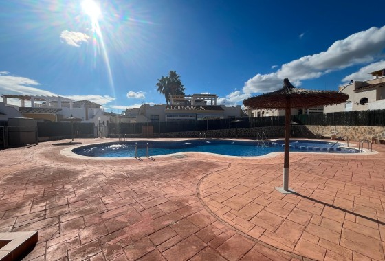 Venta - Apartamento / Piso -
Punta Prima - Serena