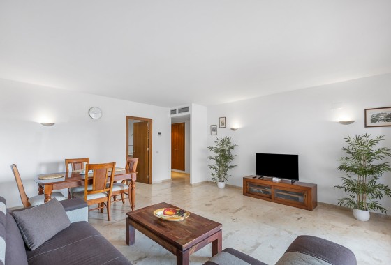 Resale - Wohnung / Apartment -
Torrevieja - Punta Prima