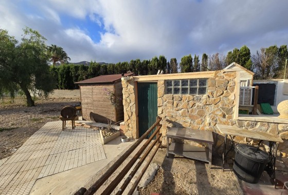 Sprzedaż - Willa wolnostojąca -
SAX