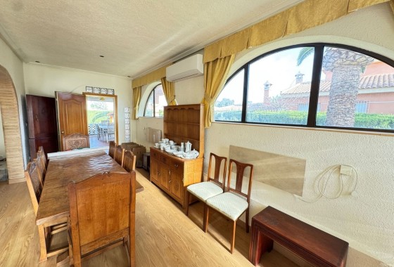Resale - Detached Villa -
Cabo Roig