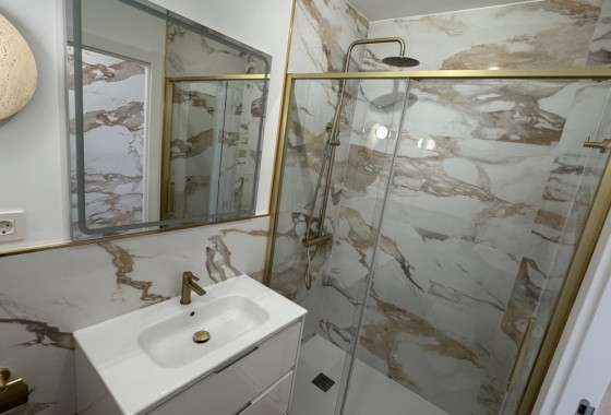 Herverkoop - Appartement / Flat -
Punta Prima