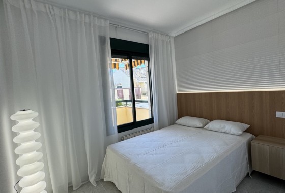 Herverkoop - Appartement / Flat -
Campoamor - Campoamor Golf