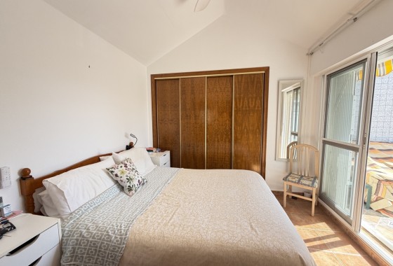 Sprzedaż - Apartament / Mieszkanie -
La Zenia