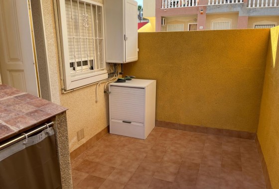Resale - Stadthaus -
Villamartín