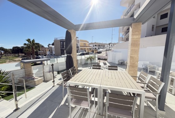 Resale - Freistehende Villa -
Villamartín