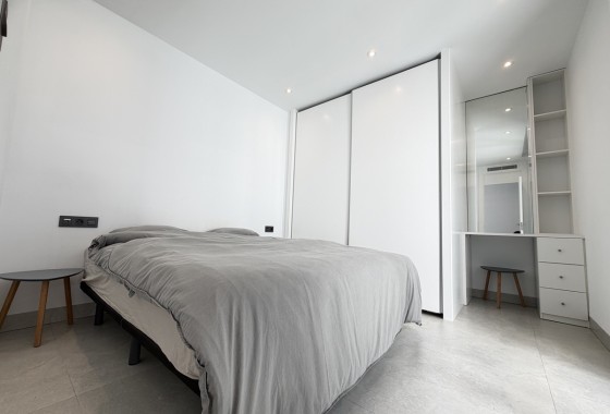 Resale - Freistehende Villa -
Villamartín